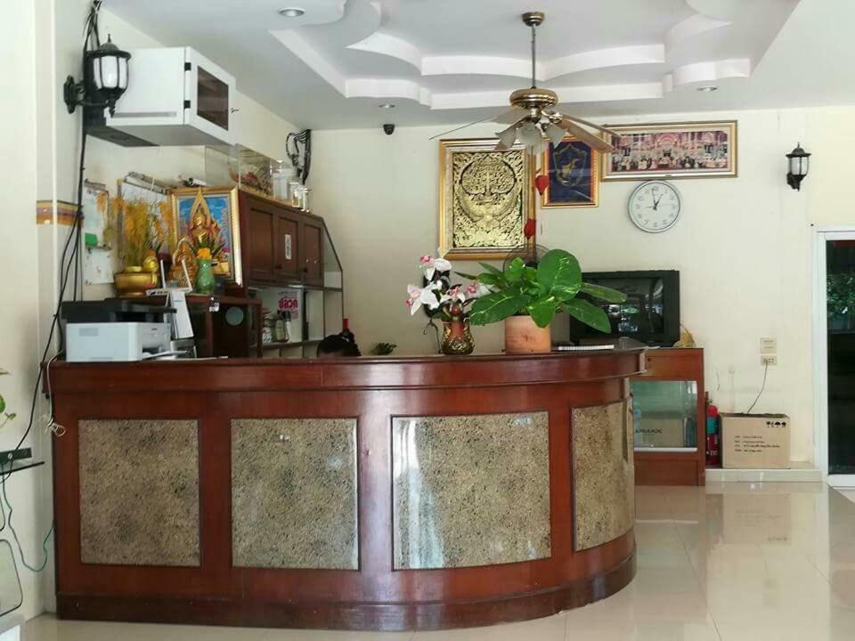 Hotel Pluluang Mansion U Thong Esterno foto