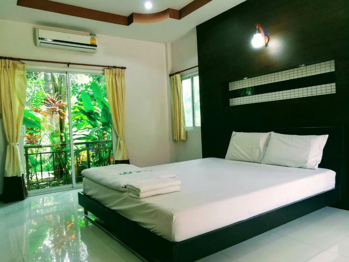 Hotel Pluluang Mansion U Thong Esterno foto